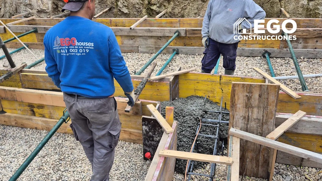 El hormigonado de una vivienda familiar El hormigonado de una vivienda familiar